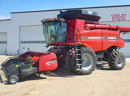 2013 Case IH 9230 combine, Viscount SK