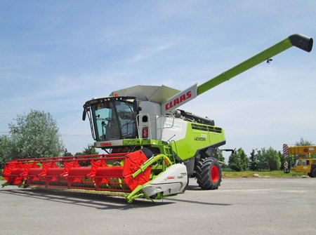 2014 CLAAS Lexion 770 combine – Caorso, ITA