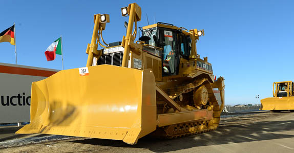 2006 Caterpillar D7R XR Series II dozer.